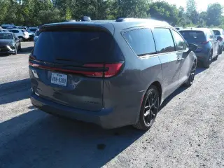 Chrysler Pacifica 2025 Limited 4dr Mini-Van