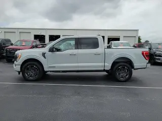 Ford F-150 2023 4x4 XLT 4dr SuperCrew 5.5 ft. SB