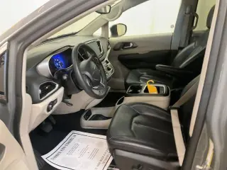 Chrysler Pacifica 2023 Touring L 4dr Mini-Van