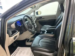Chrysler Pacifica 2023 Touring L 4dr Mini-Van