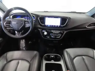 Chrysler Pacifica 2025 Select 4dr Mini-Van