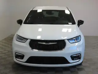 Chrysler Pacifica 2025 Select 4dr Mini-Van