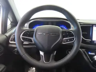 Chrysler Pacifica 2025 Select 4dr Mini-Van