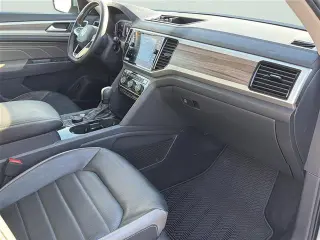SUV Volkswagen Atlas 2021 AWD V6 SEL Premium 4Motion 4dr (lanzamiento a mediado de año)