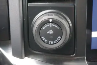 Ford F-150 2023 4x4 Lariat 4dr SuperCrew 6.5 ft. SB