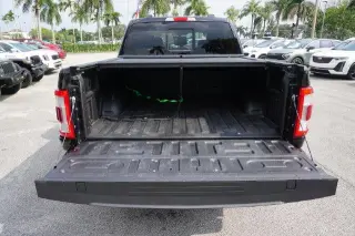 Ford F-150 2023 4x4 Lariat 4dr SuperCrew 6.5 ft. SB