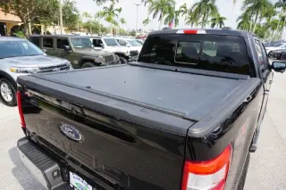 Ford F-150 2023 4x4 Lariat 4dr SuperCrew 6.5 ft. SB