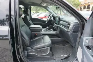 Ford F-150 2023 4x4 Lariat 4dr SuperCrew 6.5 ft. SB
