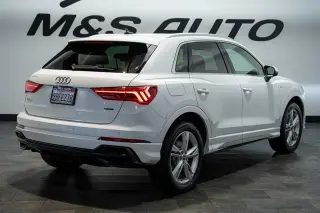 2022 Audi Q3