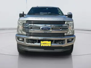Ford F-250 Super Duty 2017 4x4 XL 4dr Crew Cab 8 ft. LB Pickup
