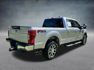 Ford F-250 Super Duty 2021 4x4 Lariat 4dr Crew Cab 6.8 ft. SB Pickup