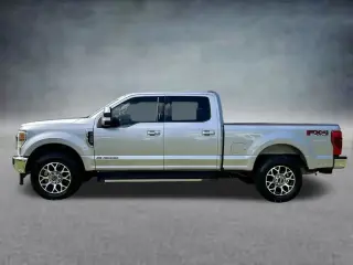 Ford F-250 Super Duty 2021 4x4 Lariat 4dr Crew Cab 6.8 ft. SB Pickup