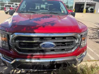 Ford F-150 2021 4x4 XLT 4dr SuperCab 6.5 ft. SB