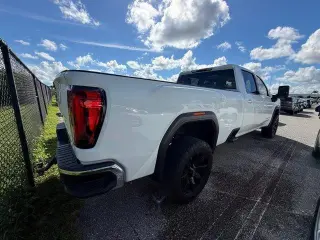GMC Sierra 2500HD 2021 4x2 SLE 4dr Crew Cab SB
