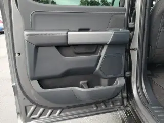 Ford F-150 2025 4x2 XLT 4dr SuperCrew 5.5 ft. SB