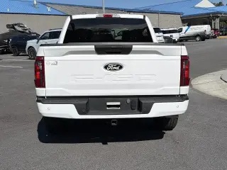 Ford F-150 2024 4x2 STX 4dr SuperCrew 5.5 ft. SB