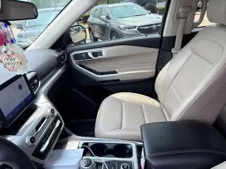 Ford Explorer 2024 AWD XLT 4dr SUV
