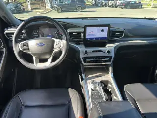 Ford Explorer 2023 AWD XLT 4dr SUV