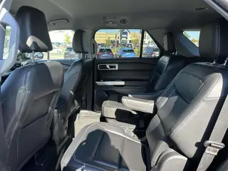 Ford Explorer 2023 AWD XLT 4dr SUV
