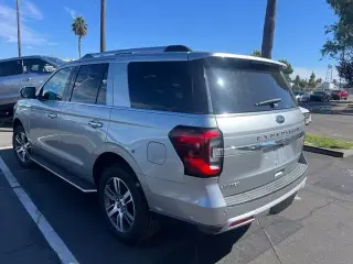 Ford Expedition 2023 4x4 Limited 4dr SUV