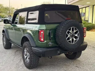 Ford Bronco 2023 4x4 Base Advanced 4dr SUV