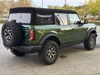 Ford Bronco 2023 4x4 Base Advanced 4dr SUV