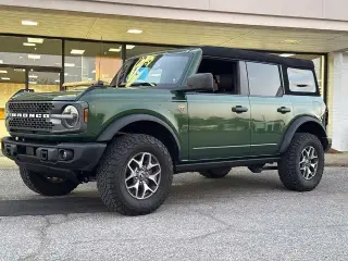 Ford Bronco 2023 4x4 Base Advanced 4dr SUV