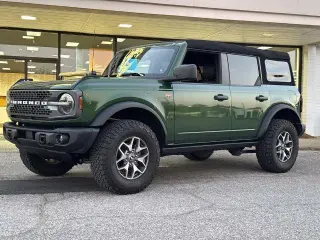 Ford Bronco 2023 4x4 Base Advanced 4dr SUV