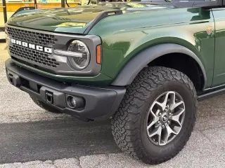 Ford Bronco 2023 4x4 Base Advanced 4dr SUV