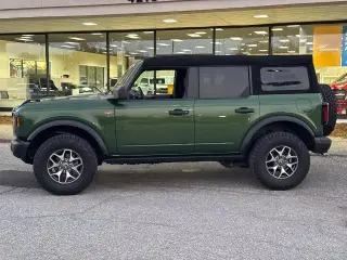 Ford Bronco 2023 4x4 Base Advanced 4dr SUV