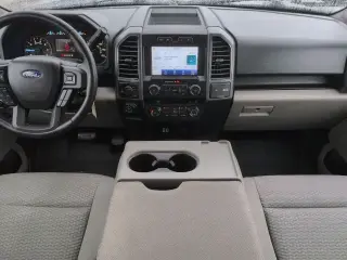 Ford F-150 2019 4x4 XLT 4dr SuperCrew 5.5 ft. SB