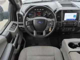 Ford F-150 2019 4x4 XLT 4dr SuperCrew 5.5 ft. SB