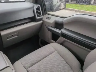 Ford F-150 2019 4x4 XLT 4dr SuperCrew 5.5 ft. SB