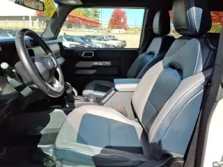 Ford Bronco 2021 4x4 First Edition Advanced 2dr SUV