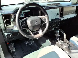 Ford Bronco 2021 4x4 First Edition Advanced 2dr SUV
