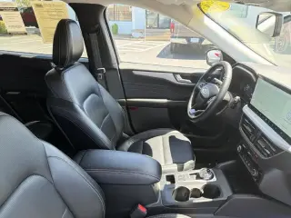 Ford Escape 2025 AWD Platinum 4dr SUV
