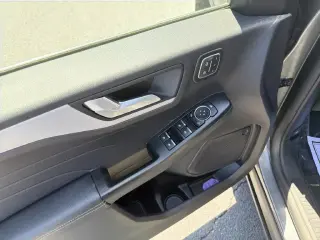 Ford Escape 2025 AWD Platinum 4dr SUV