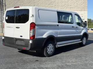 Ford Transit 2025 250 3dr SWB Techo Bajo Furgón de Carga