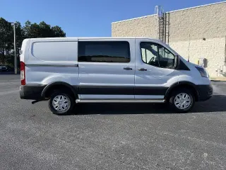 Ford Transit 2025 250 3dr SWB Techo Bajo Furgón de Carga