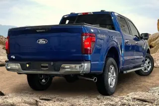 Ford F-150 2024 4x4 XLT 4dr SuperCrew 5.5 ft. SB