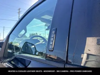 Ford F-350 Super Duty 2018 4x4 Lariat 4dr Crew Cab 6.8 ft. SB SRW Pickup