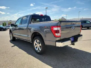 Ford F-150 2023 4x4 Lariat 4dr SuperCrew 5.5 ft. SB