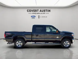 Ford F-250 Super Duty 2016 4x4 XLT 4dr Crew Cab 6.8 ft. SB Pickup