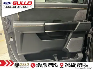 Ford F-150 2022 4x4 Platinum 4dr SuperCrew 6.5 ft. SB