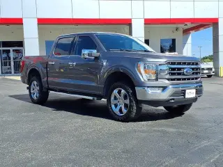 Ford F-150 2022 4x4 XL 4dr SuperCrew 5.5 ft. SB