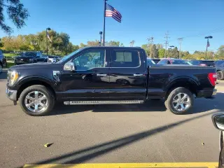 Ford F-150 2021 4x4 Lariat 4dr SuperCrew 5.5 ft. SB
