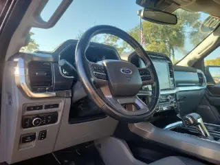 Ford F-150 2021 4x4 Lariat 4dr SuperCrew 5.5 ft. SB