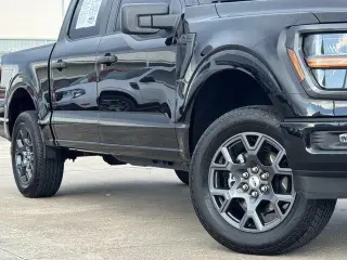 Ford F-150 2026 4x4 STX 4dr SuperCrew 5.5 ft. SB