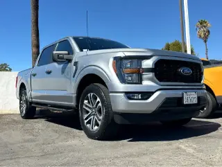 Ford F-150 2023 4x4 XL 4dr SuperCrew 5.5 ft. SB