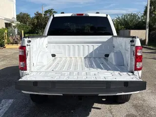 Ford F-150 2023 4x4 XL 4dr SuperCrew 5.5 ft. SB